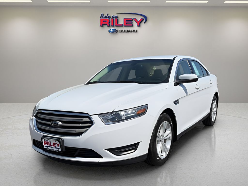 2018 Ford Taurus SEL FWD's photo