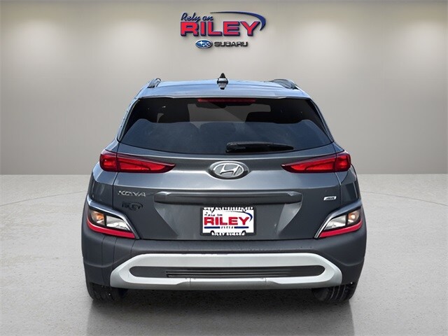 2022 Hyundai Kona SEL photo 4