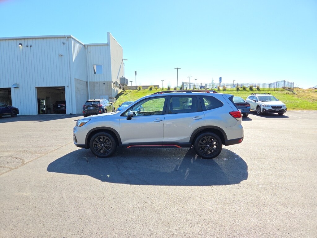 2019 Subaru Forester Sport photo 2