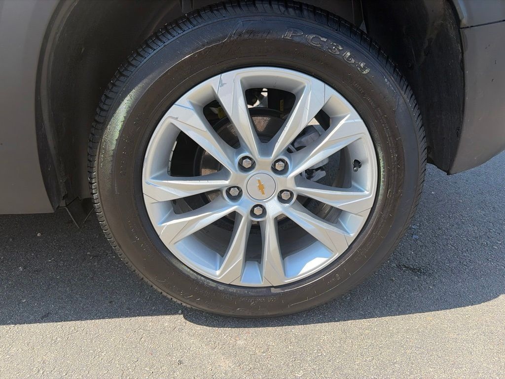 Used 2023 Chevrolet Trailblazer LS SUV