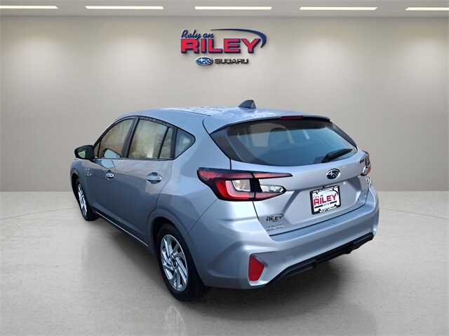 2025 Subaru Impreza Base photo 3