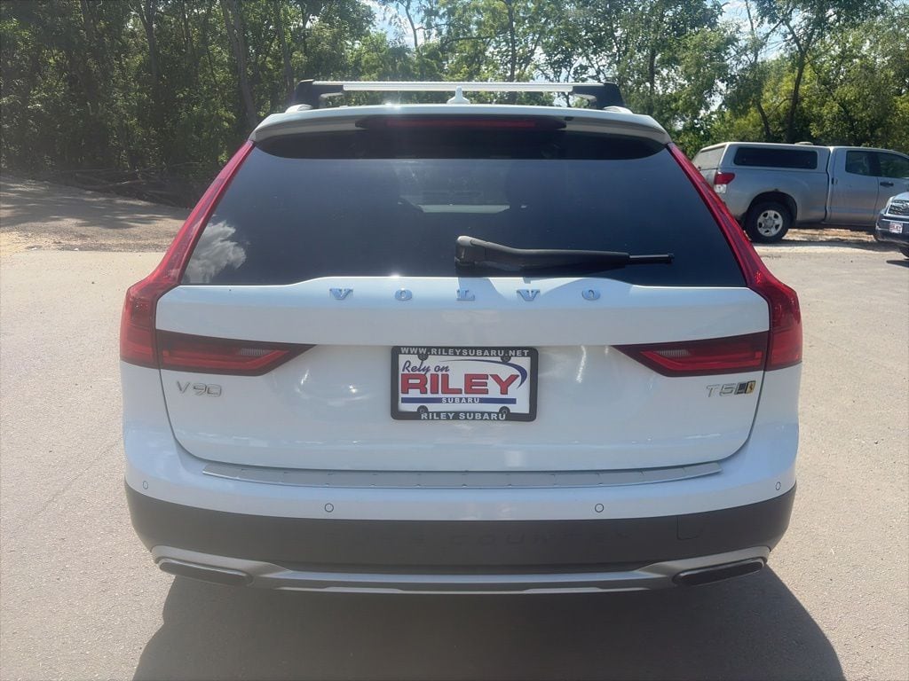 Used 2018 Volvo V90 Cross Country T5 AWD Wagon