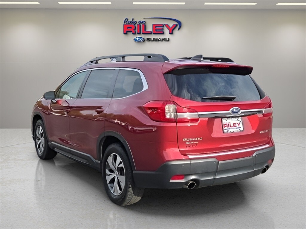 2021 Subaru Ascent Premium photo 3