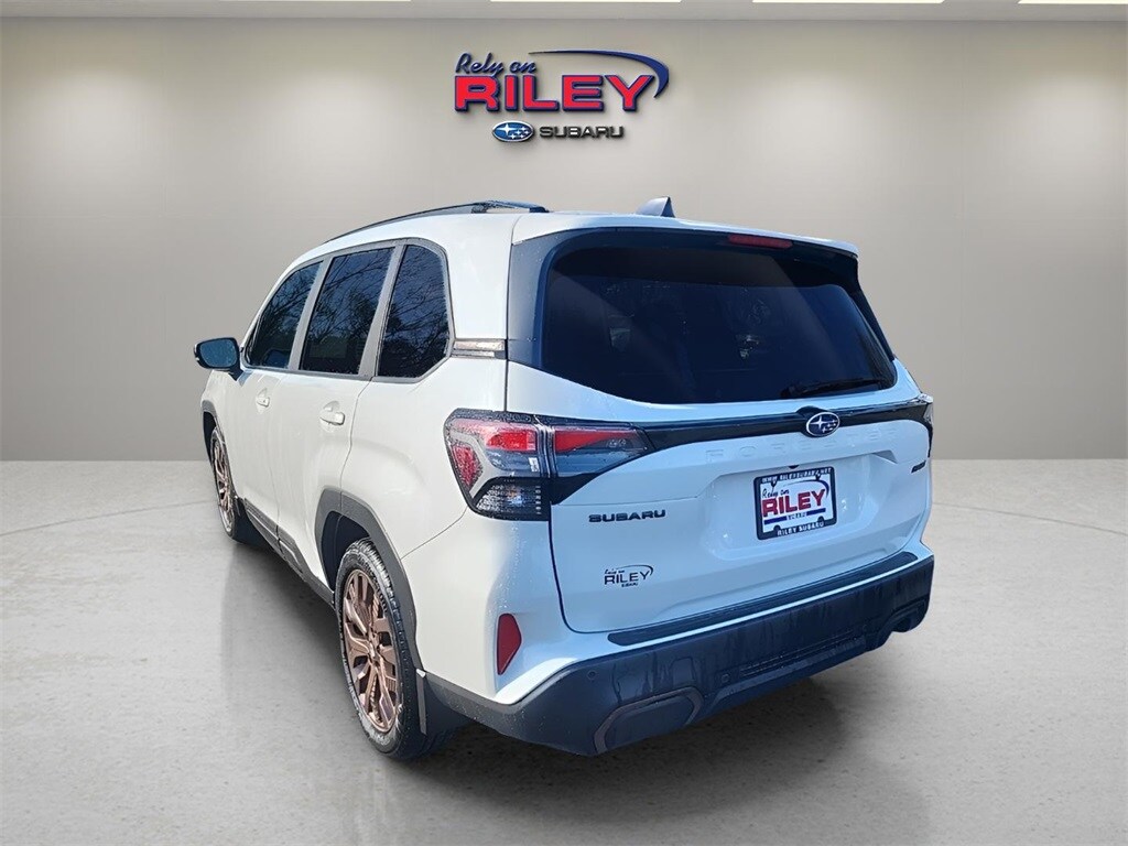 2026 Subaru Forester Sport photo 3