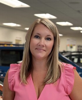 Staff member Sara Miller from 1b30071f9a2c