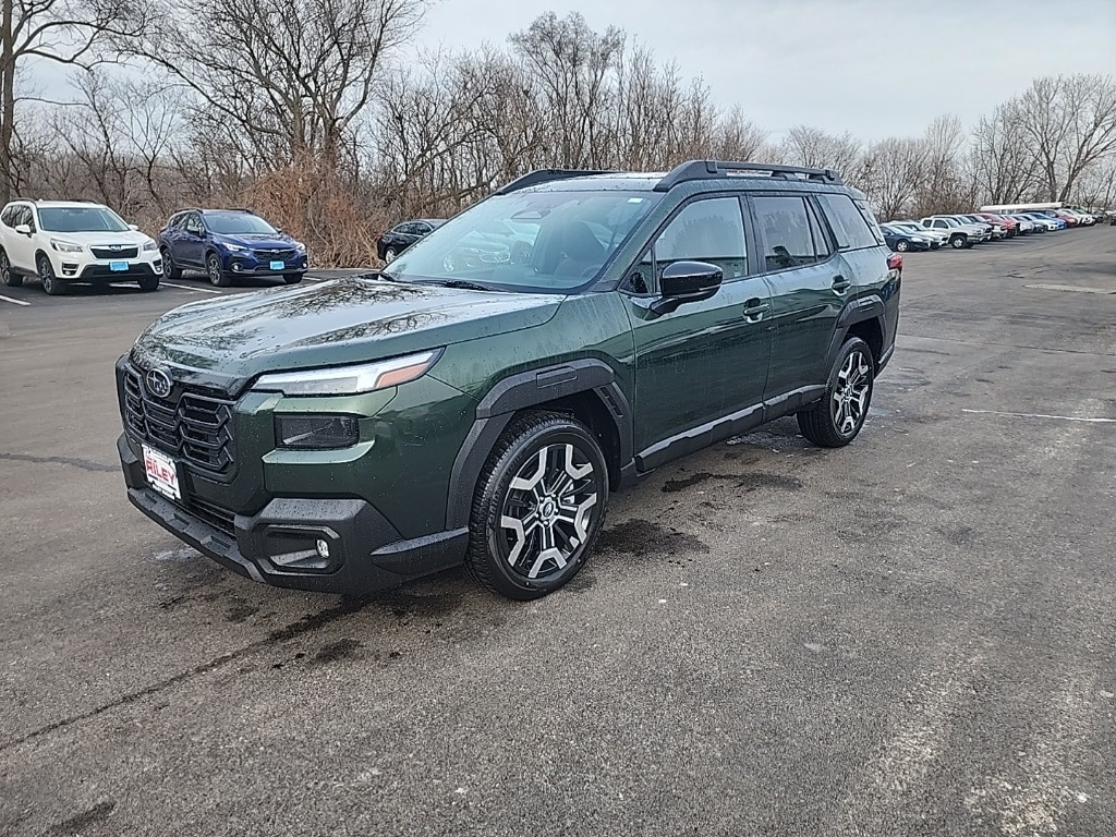 2026 Subaru Outback Touring's photo