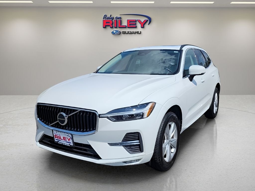 Used 2022 Volvo XC60 B5 AWD Momentum SUV