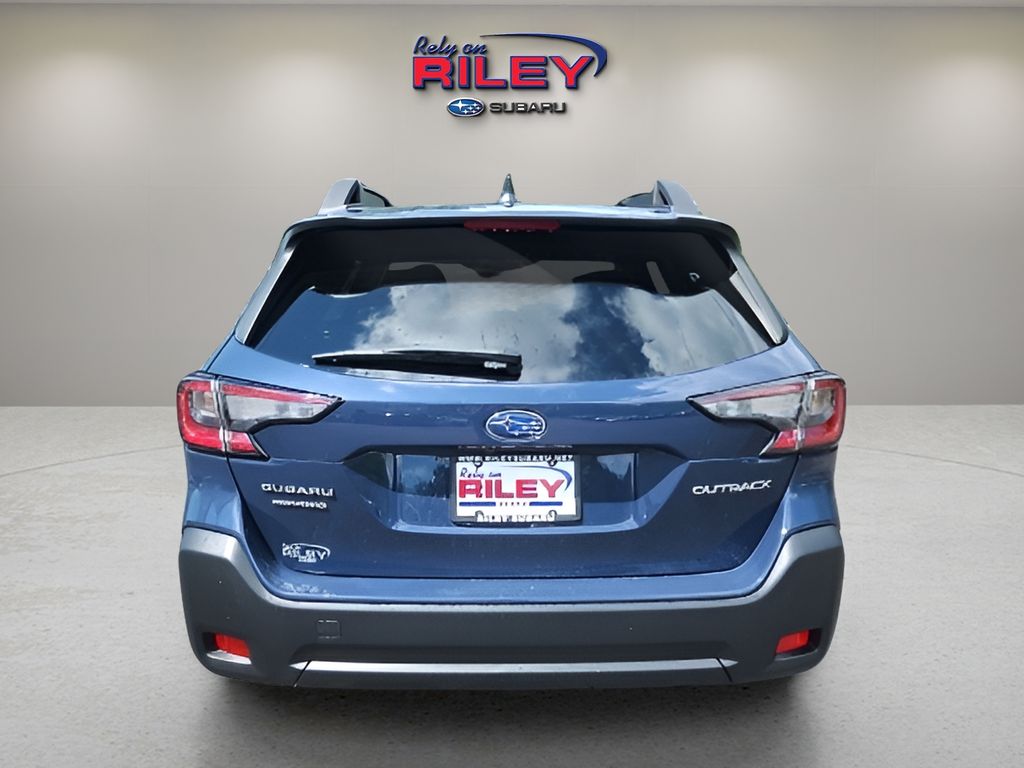 2025 Subaru Outback Premium photo 3