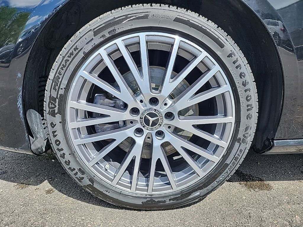 2025 Mercedes-Benz CLA CLA 250 4MATIC's photo