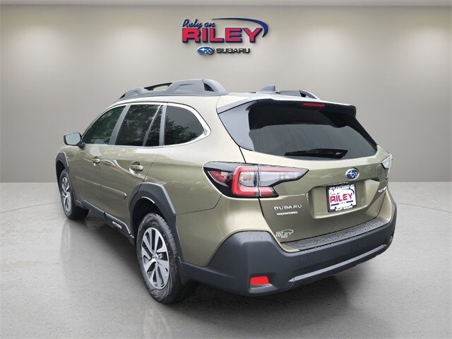 2025 Subaru Outback Premium photo 3