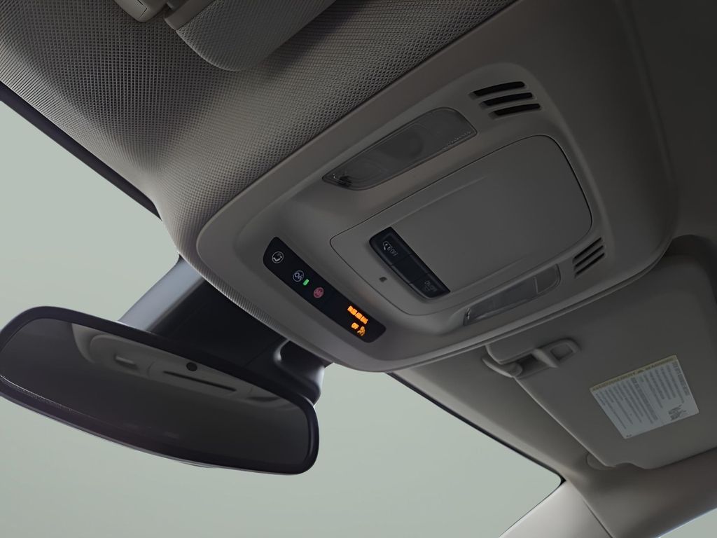 2023 Buick Envision Essence - Photo 22