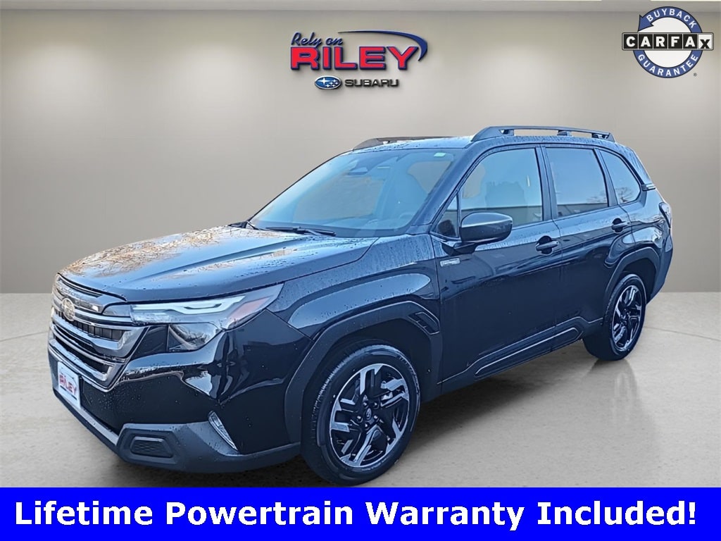 2025 Subaru Forester Premium's photo