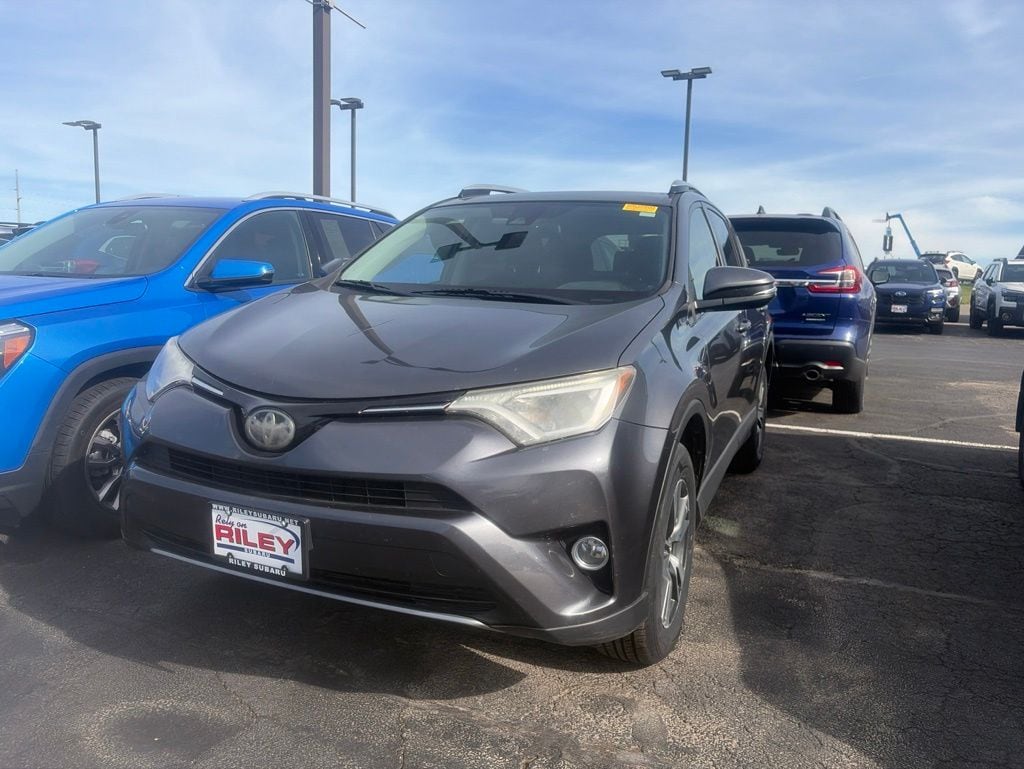 2017 Toyota RAV4 XLE AWD's photo