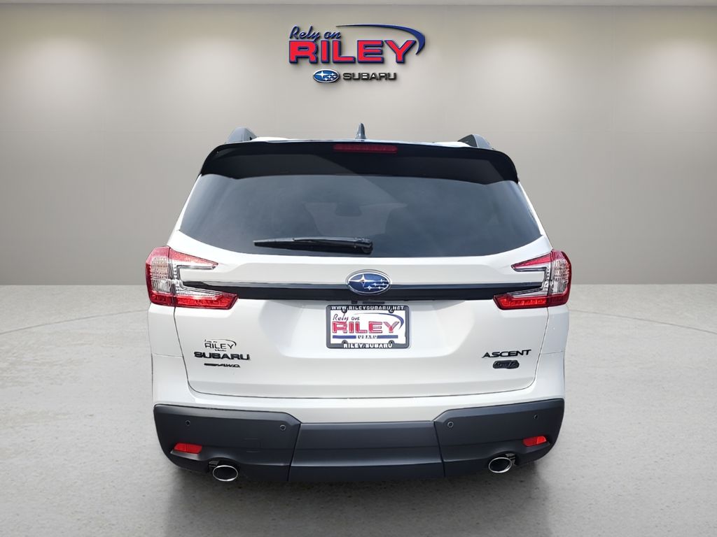 2025 Subaru Ascent Onyx Edition photo 4