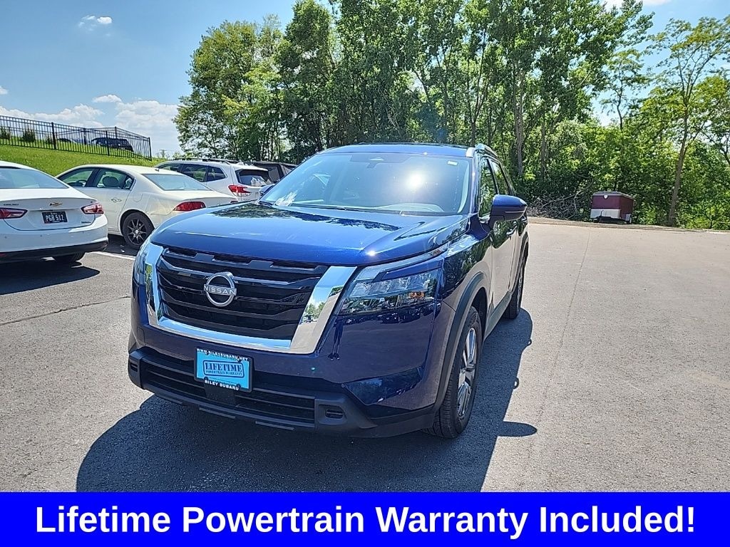Used 2025 Nissan Pathfinder SV SUV