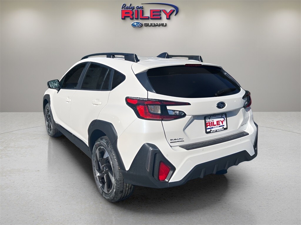 2025 Subaru Crosstrek Limited photo 3
