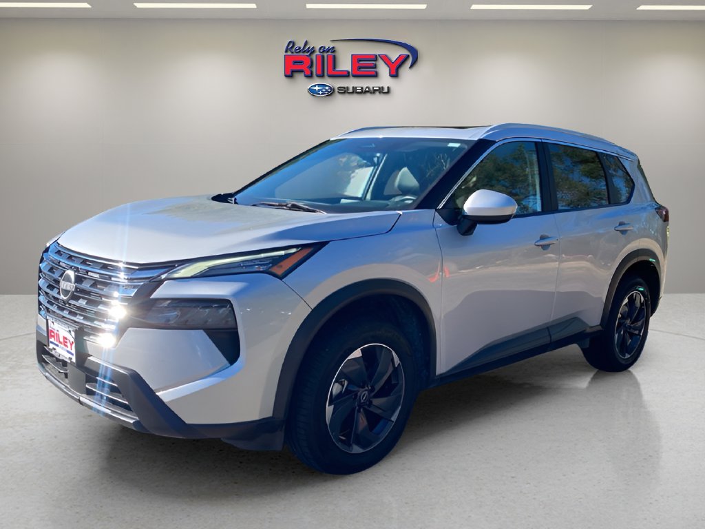2024 Nissan Rogue SV SUV For Sale in Dubuque, IA