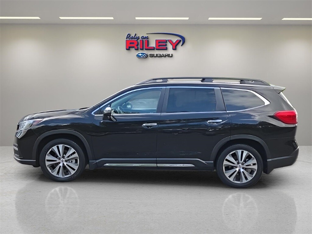 2020 Subaru Ascent Touring photo 2