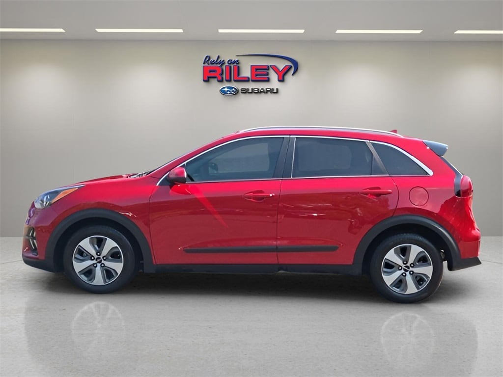 Used 2022 Kia Niro LX SUV
