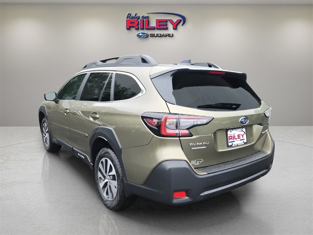 New 2025 Subaru Outback Premium SUV