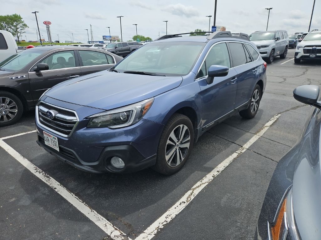 2018 Subaru Outback 2.5i Limited's photo