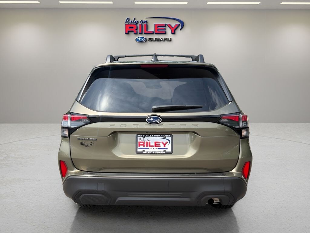 Used 2025 Subaru Forester Premium SUV