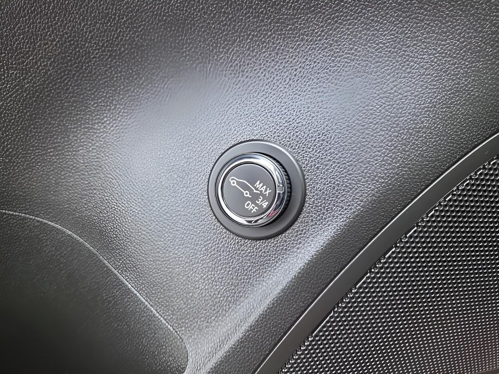 2023 Buick Envision Essence - Photo 20