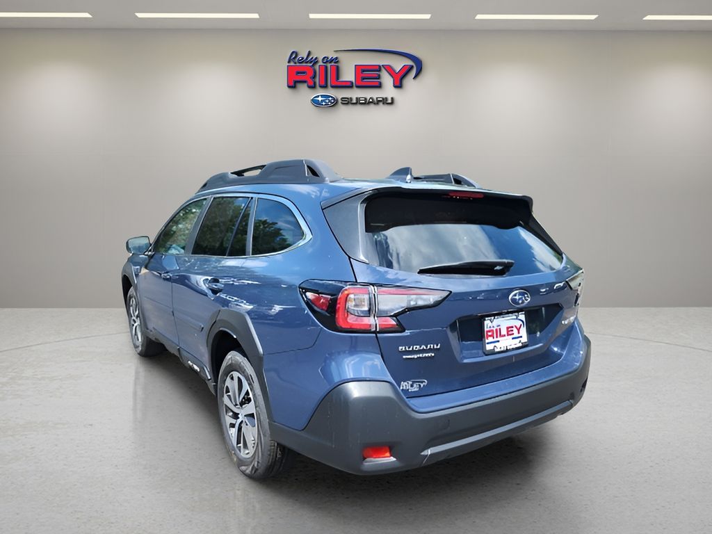 2025 Subaru Outback Premium photo 2