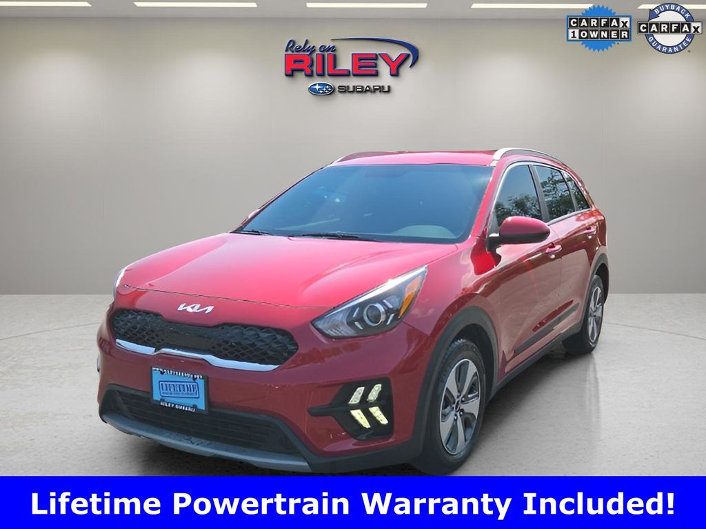 2022 Kia Niro LX