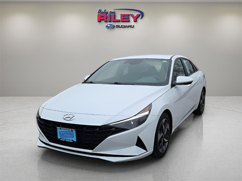 2023 Hyundai Elantra SEL's photo