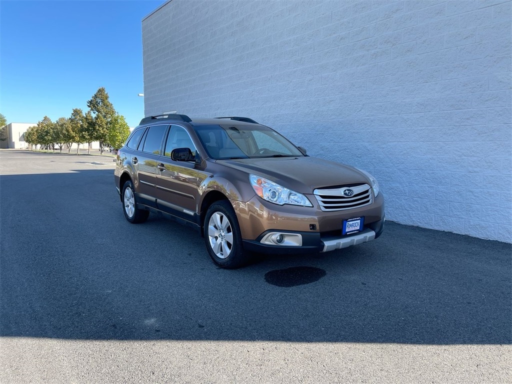 Used 2012 Subaru Outback Limited with VIN 4S4BRBKC3C3218644 for sale in Billings, MT