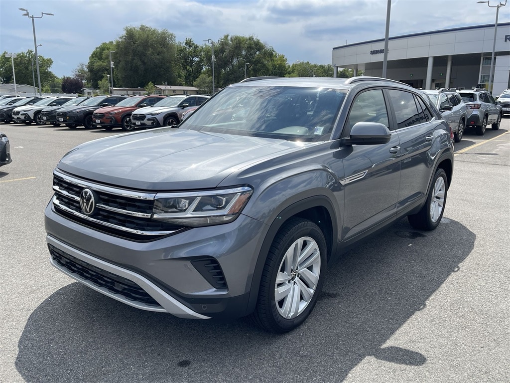 Used 2022 Volkswagen Atlas Cross Sport 3.6L V6 SE w/Technology SUV