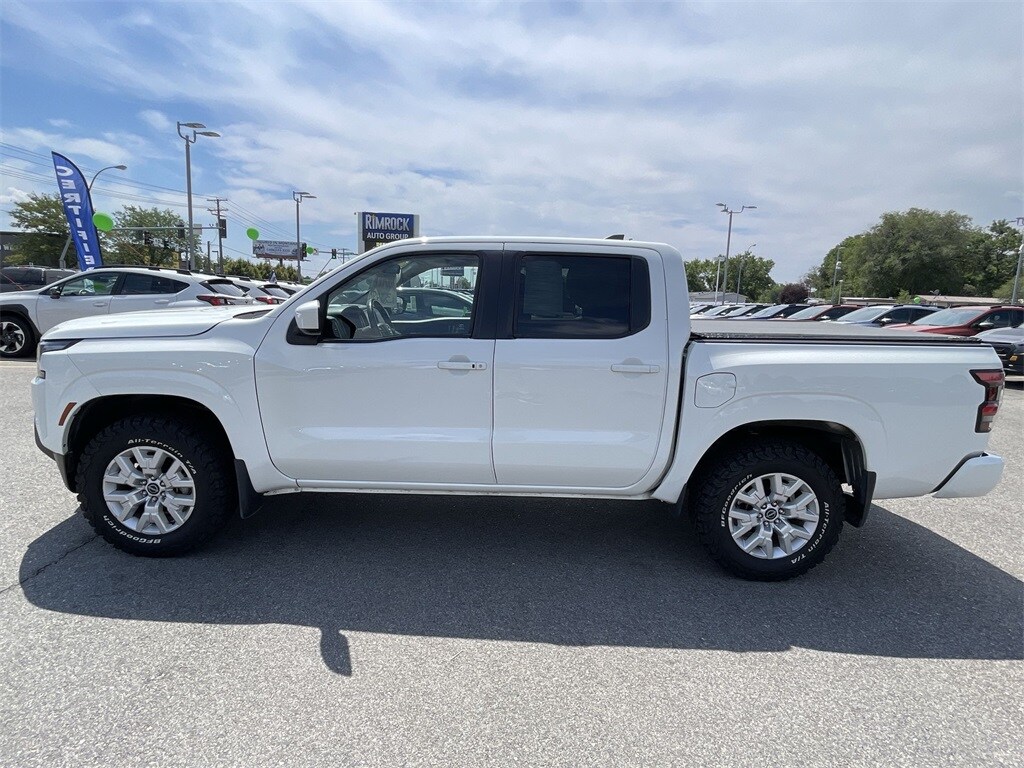 2023 Nissan Frontier SV photo 4