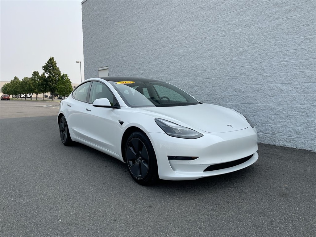 Used 2021 Tesla Model 3 Base with VIN 5YJ3E1EA4MF996609 for sale in Billings, MT