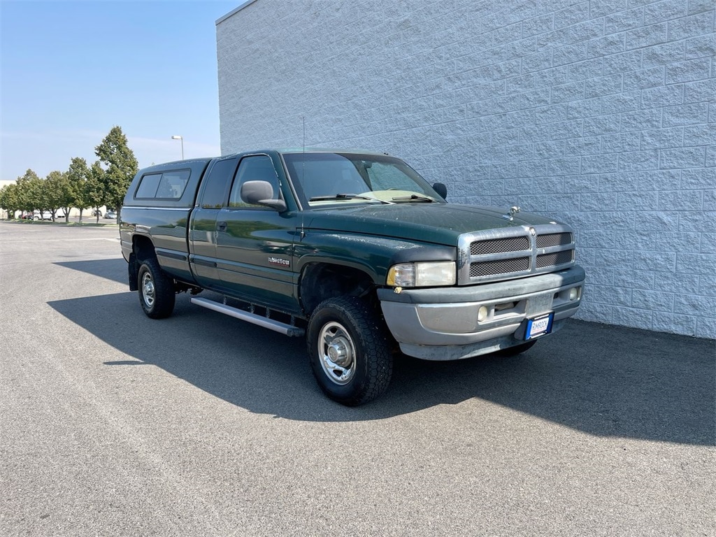 Used 1999 Dodge Ram Pickup ST with VIN 3B7KF2365XG174235 for sale in Billings, MT