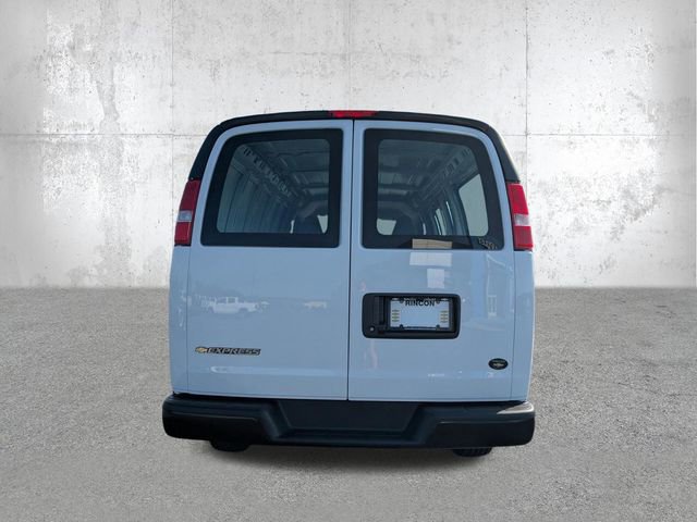 2026 Chevrolet Express Cargo Work Van - Photo 5