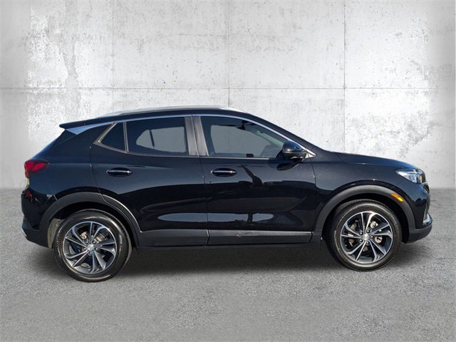 2022 Buick Encore GX Select photo 2