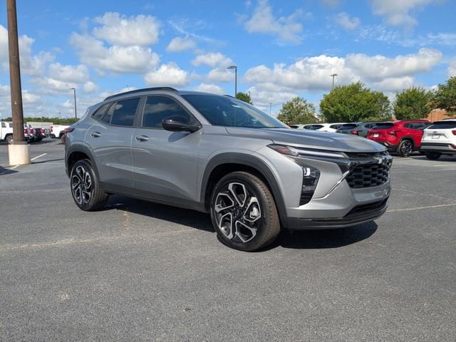 2025 Chevrolet Trax 2RS's photo