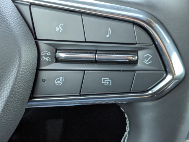 2027 Chevrolet Traverse LT - Photo 23