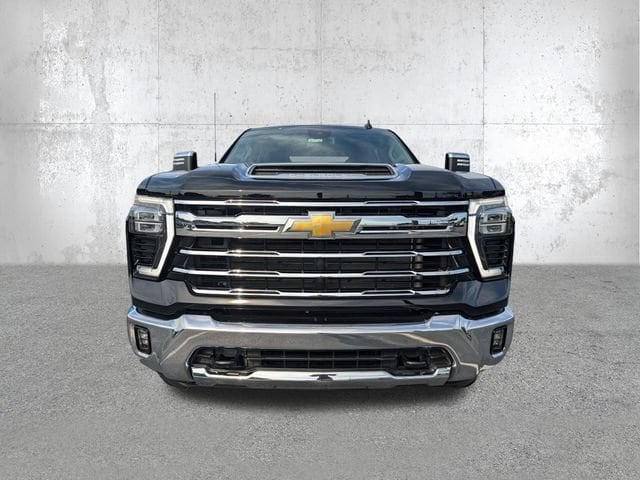 2026 Chevrolet Silverado 2500 HD LTZ - Photo 9