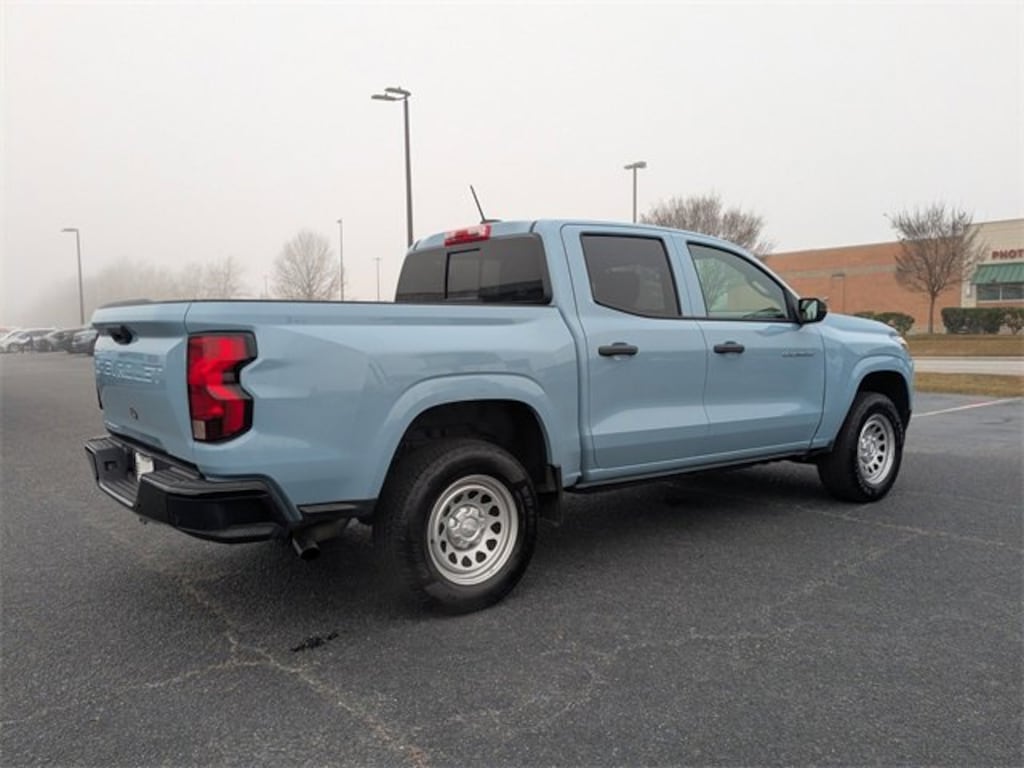 Used 2025 Chevrolet Colorado WT/LT Truck