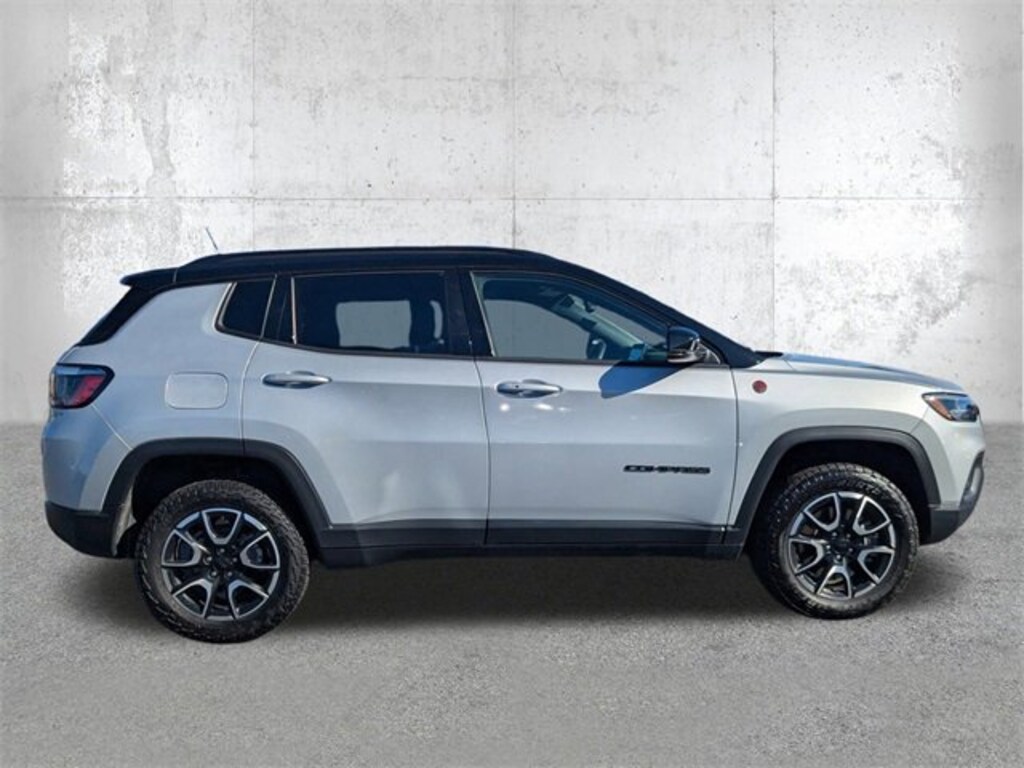 Used 2024 Jeep Compass Trailhawk SUV