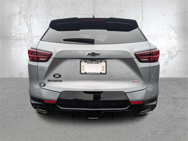 2025 Chevrolet Blazer RS photo 3