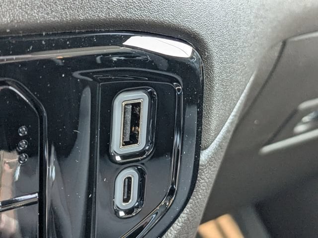 2026 Chevrolet Silverado 1500 RST - Photo 20