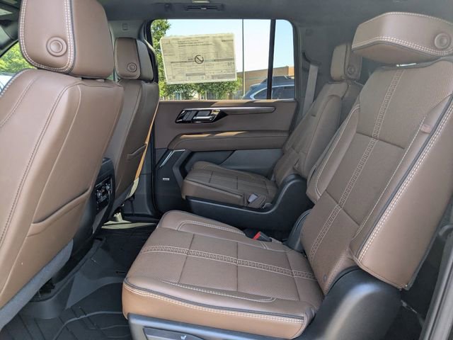 2026 Chevrolet Suburban High Country - Photo 13