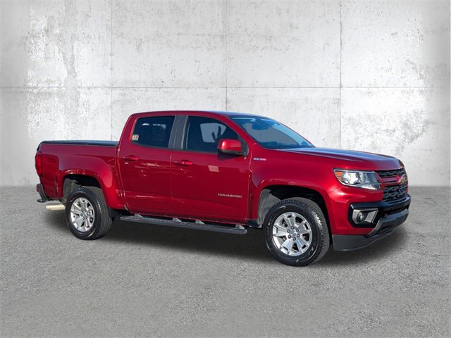2022 Chevrolet Colorado LT photo 2