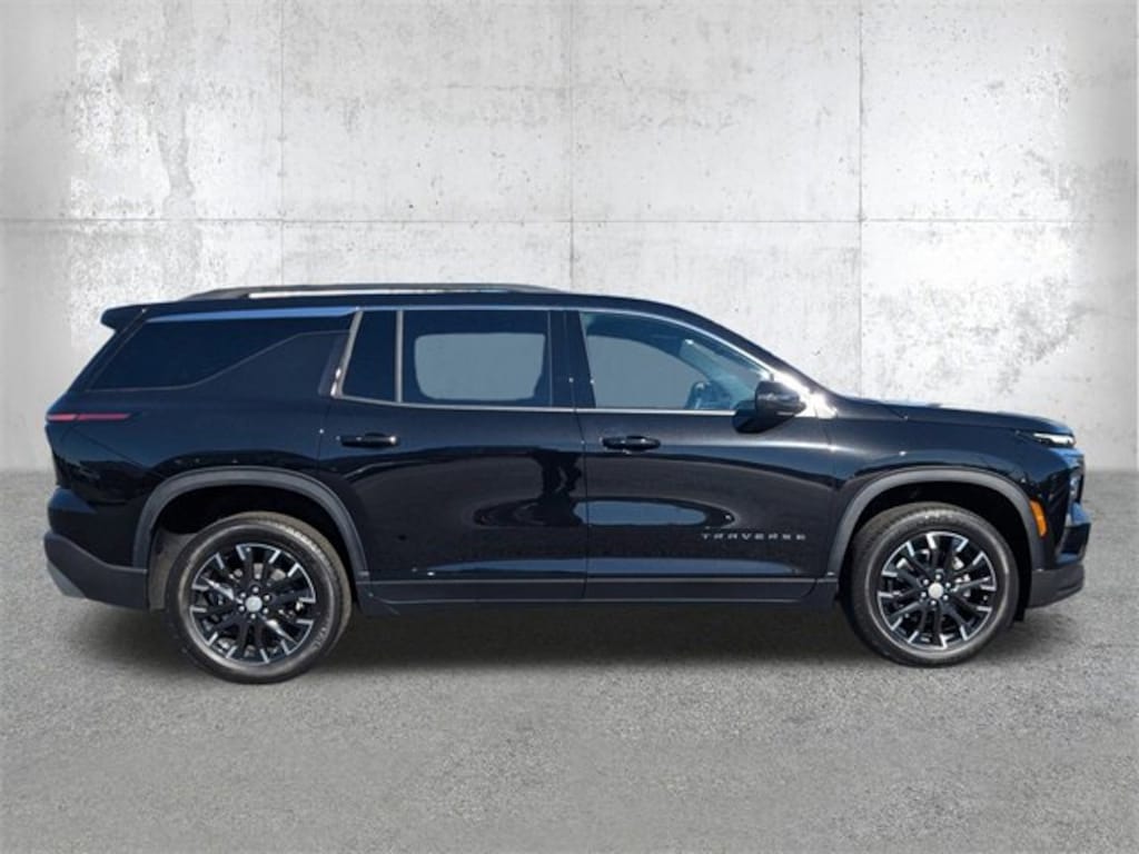 New 2026 Chevrolet Traverse LT SUV