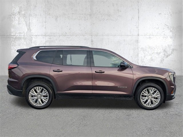 2024 Gmc Acadia Elevation photo 3