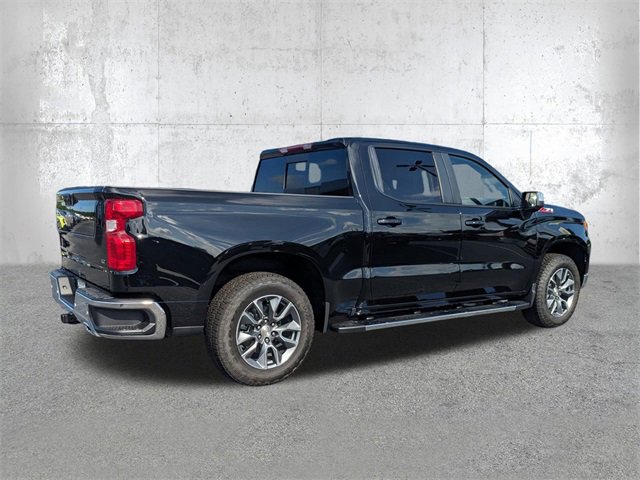 2025 Chevrolet Silverado 1500 LT photo 4