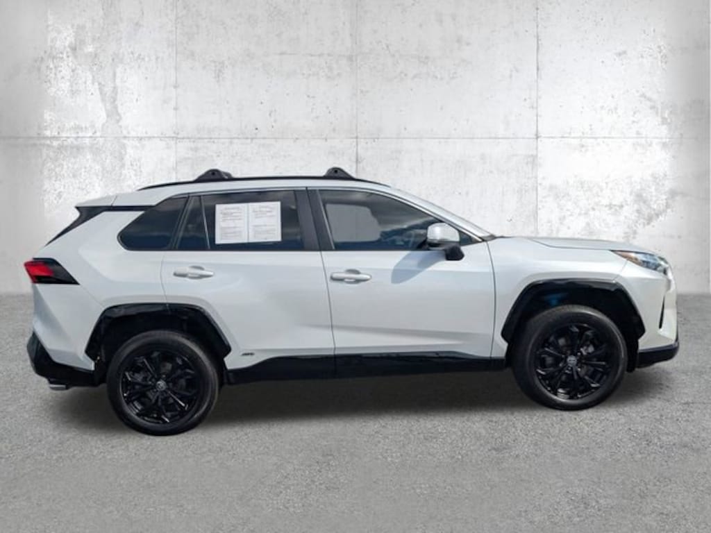 Used 2023 Toyota RAV4 Hybrid SE SUV